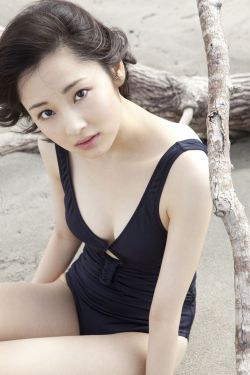 动漫美女男主吸乳